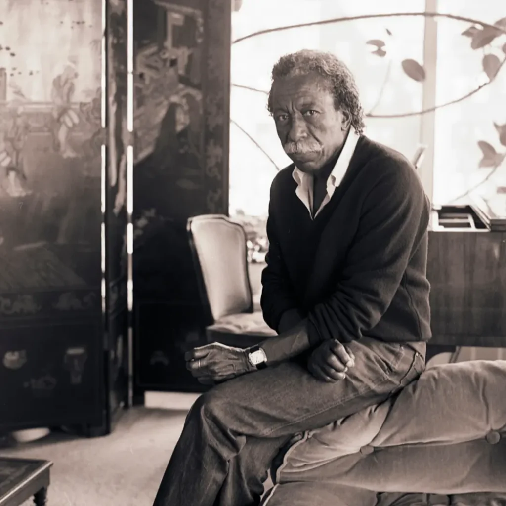 Gordon Parks: A Must-Know Hero For All Aspiring Photographers